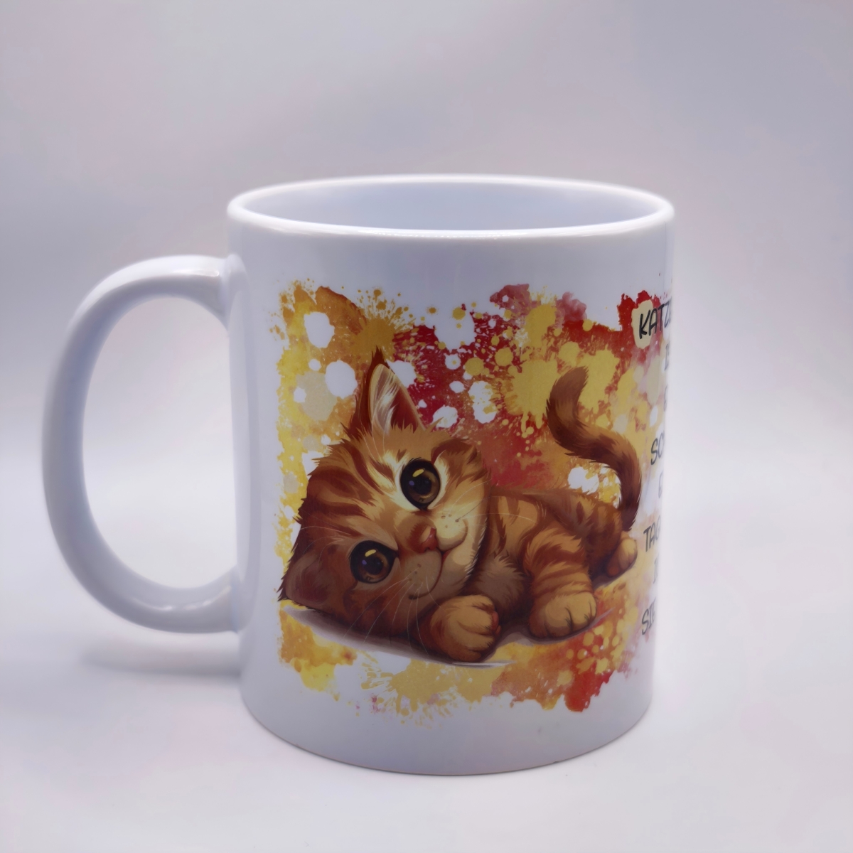 Katzen Tasse liegend