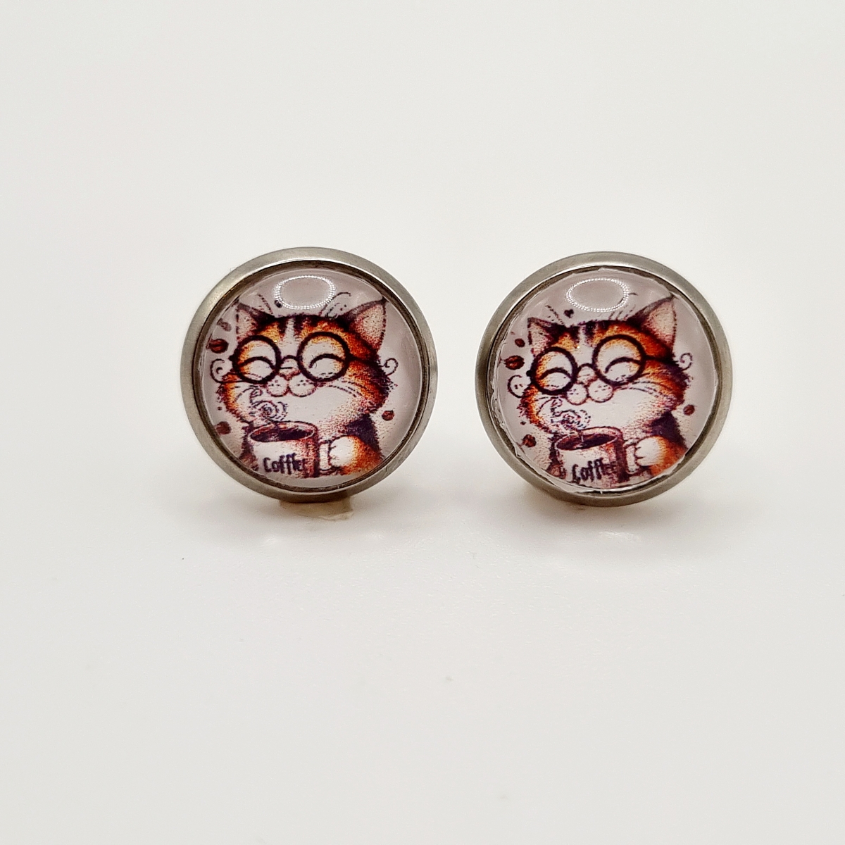 Chill Katze Cabochon 10mm