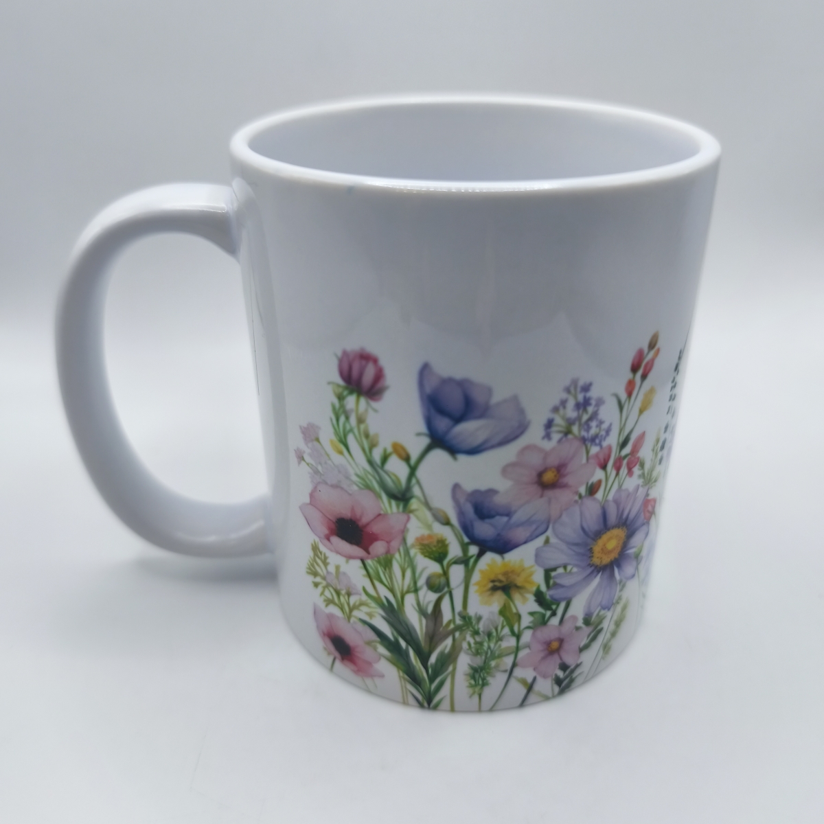 Blumenwiese 3 Aquarell Tasse